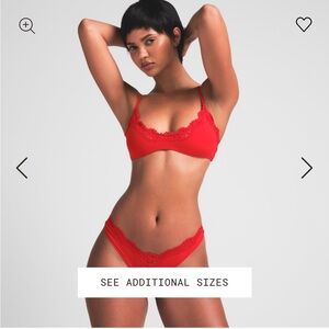 Skims Scoop Bralette Medium